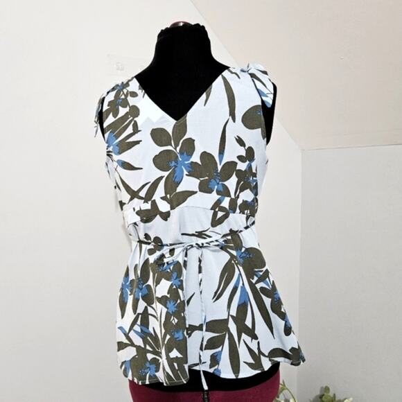 Motherhood Maternity Sleeveless V Neck Floral Tie Shoulder Waist Tie Top Small - Picture 3 of 9